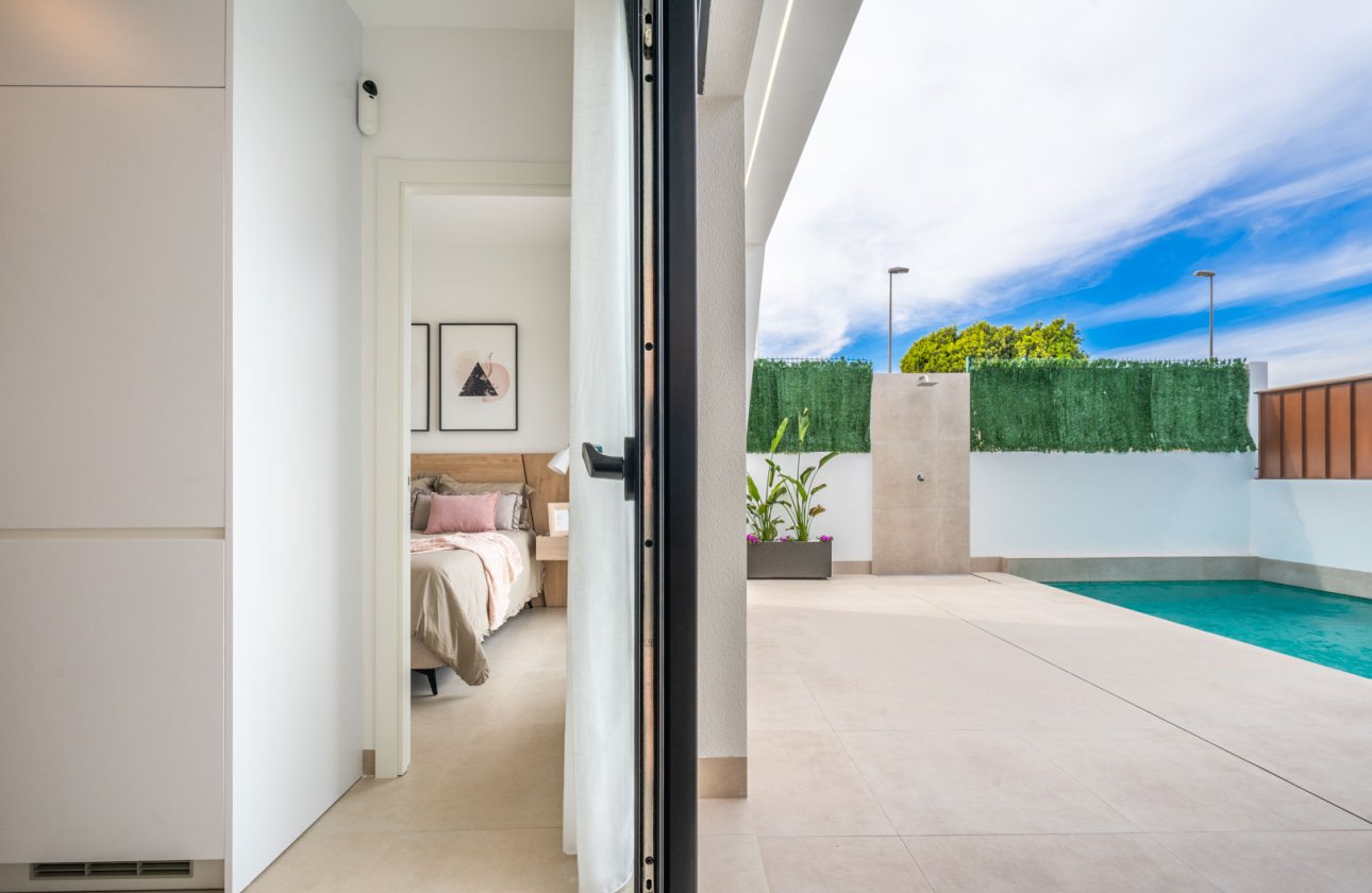 Új építés - detached -
Roldán