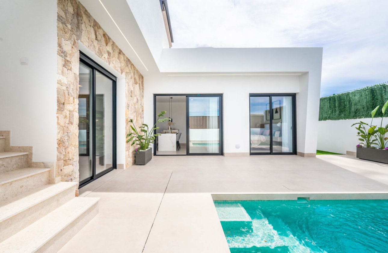 Új építés - detached -
Roldán