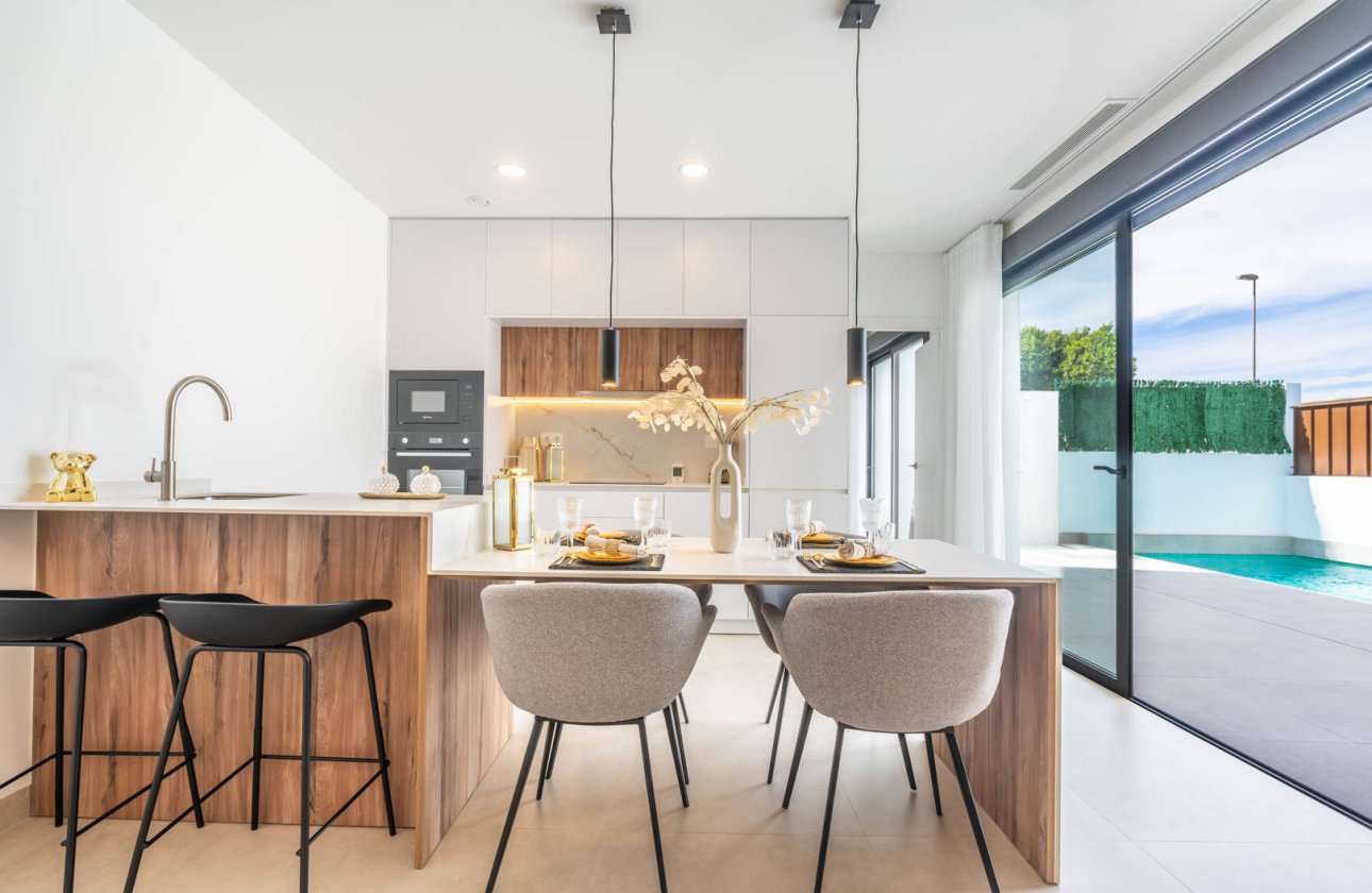 Új építés - detached -
Roldán