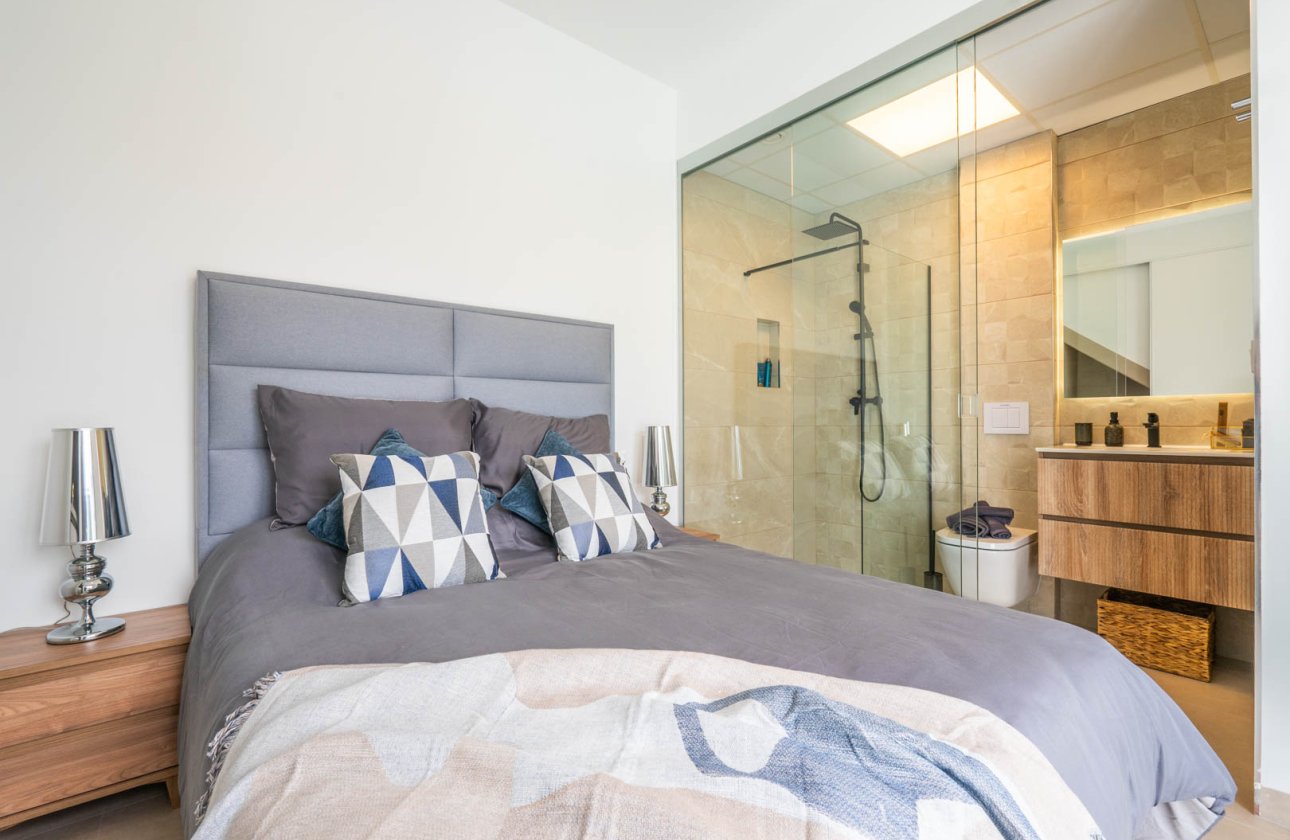 Új építés - detached -
Roldán