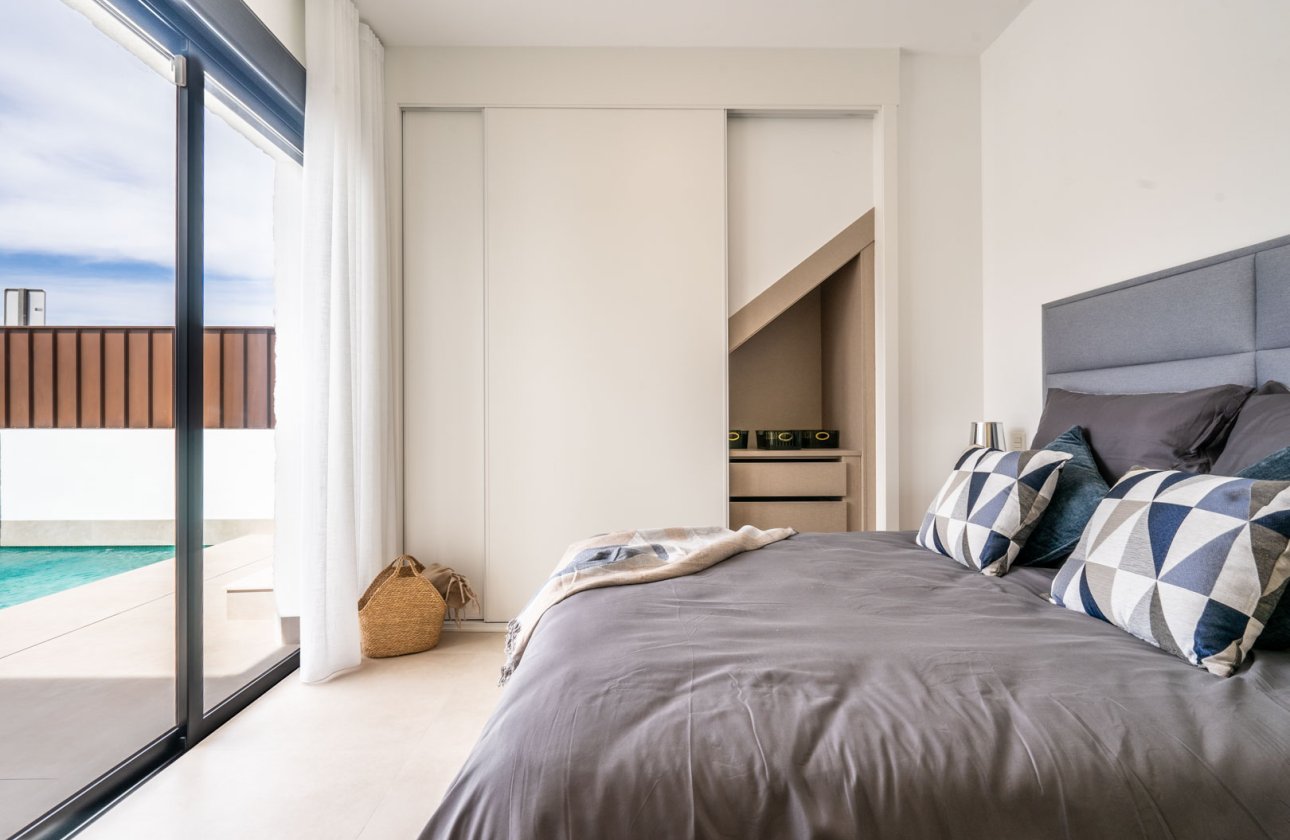 Új építés - detached -
Roldán