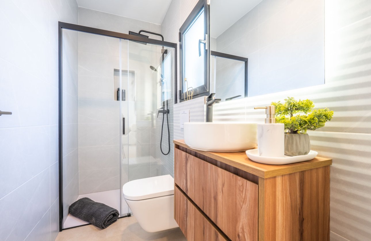 Új építés - detached -
Roldán