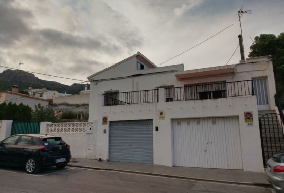 Villa - Használt ingatlanok - Calpe - Calpe Centro