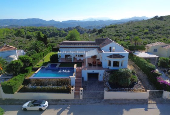 Villa - Használt ingatlanok - Denia - Denia Centro
