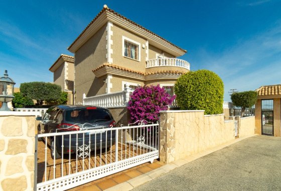 Villa - Használt ingatlanok - Orihuela - Los Altos