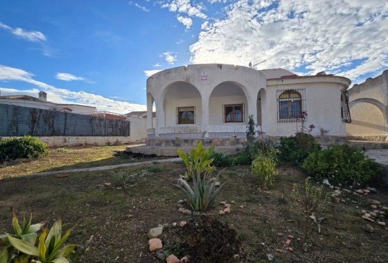 Villa - Használt ingatlanok - Torrevieja - Torrevieja Centro