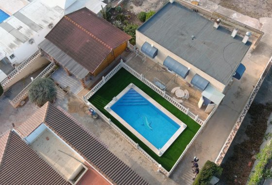 Villa - Resale - Albatera -
                Albatera Centro