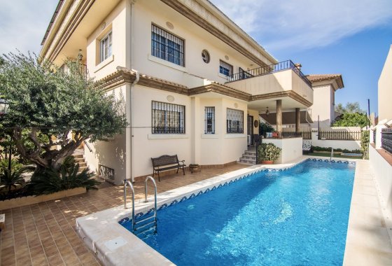 Villa - Resale - Almoradí - Almoradi Centro