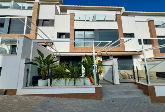 Villa - Resale - Guardamar del Segura - Guardamar del Segura Centro