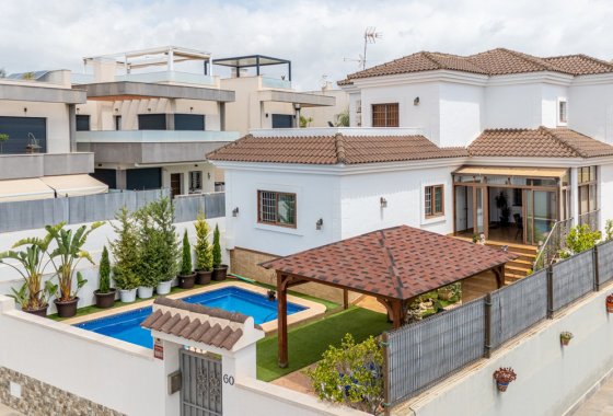 Villa - Resale - Los Montesinos -
                Los Montesinos Centro