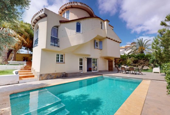 Villa - Resale - Orihuela - La Zenia