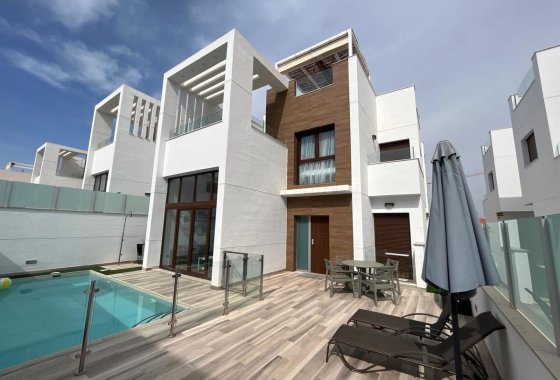 Villa - Resale - Orihuela - Los Balcones