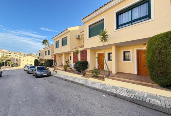 Villa - Resale - Orihuela - Orihuela Costa