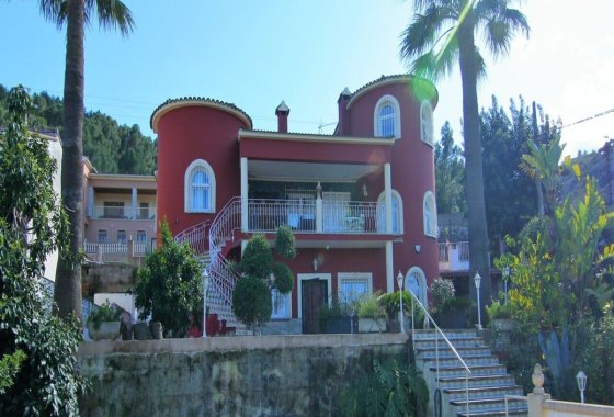Villa - Resale - Pedreguer - Pedreguer Centro