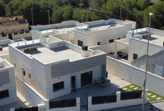 Villa - Resale - Pinar de Campoverde -
                Pinar de Campoverde