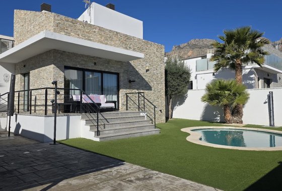 Villa - Resale - Polop - Polop Centro