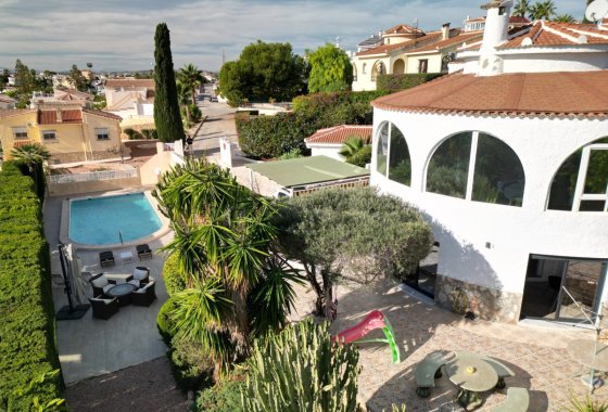 Villa - Resale - Rojales -
                Ciudad Quesada