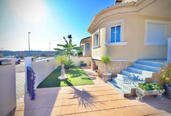 Villa - Resale - San Miguel de Salinas - San Miguel de Salinas Centro