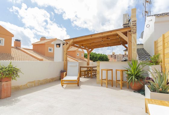 Villa - Resale - Torrevieja -
                La Mata