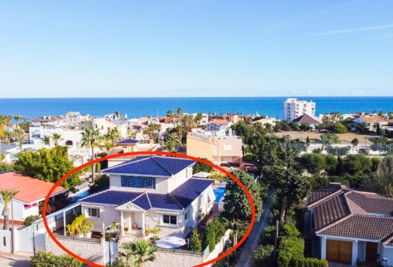 Villa - Resale - Torrevieja - La Mata