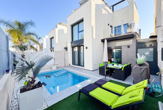 Villa - Reventa - Orihuela - Los Altos