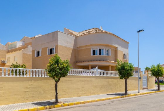 Villa - Reventa - Torrevieja - La siesta