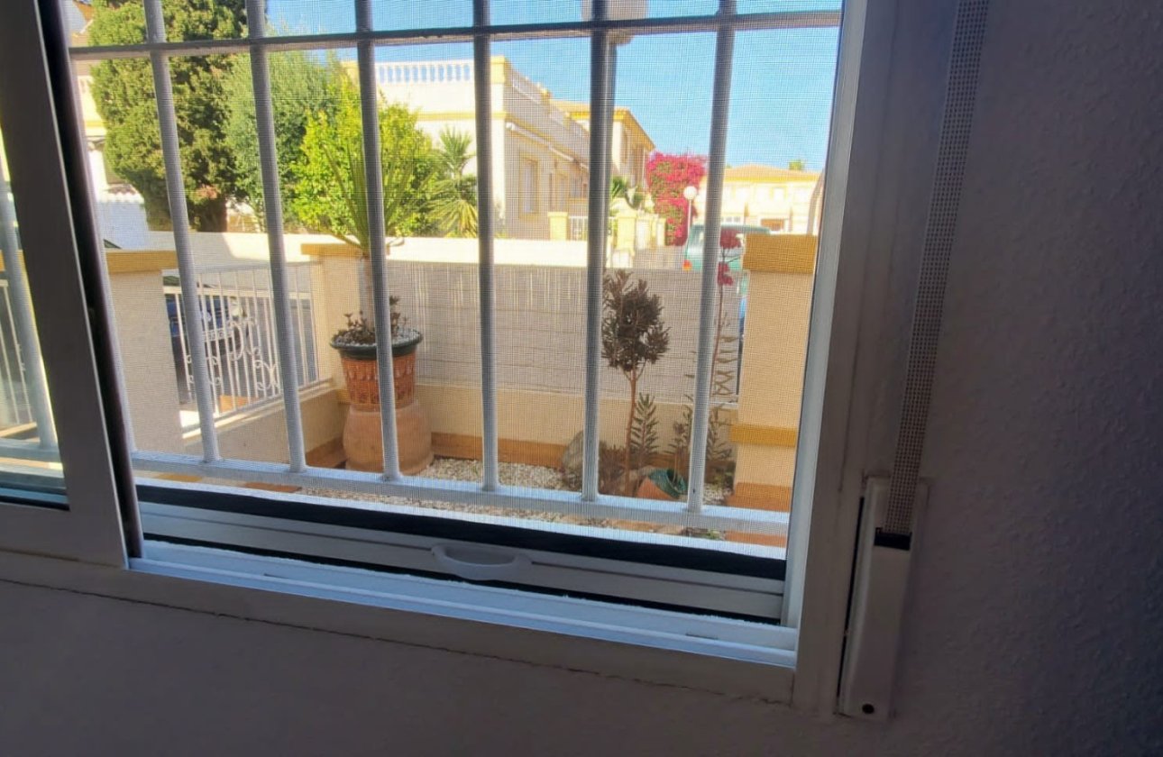 Winter rental - Apartment / flat -
Orihuela Costa - La Florida