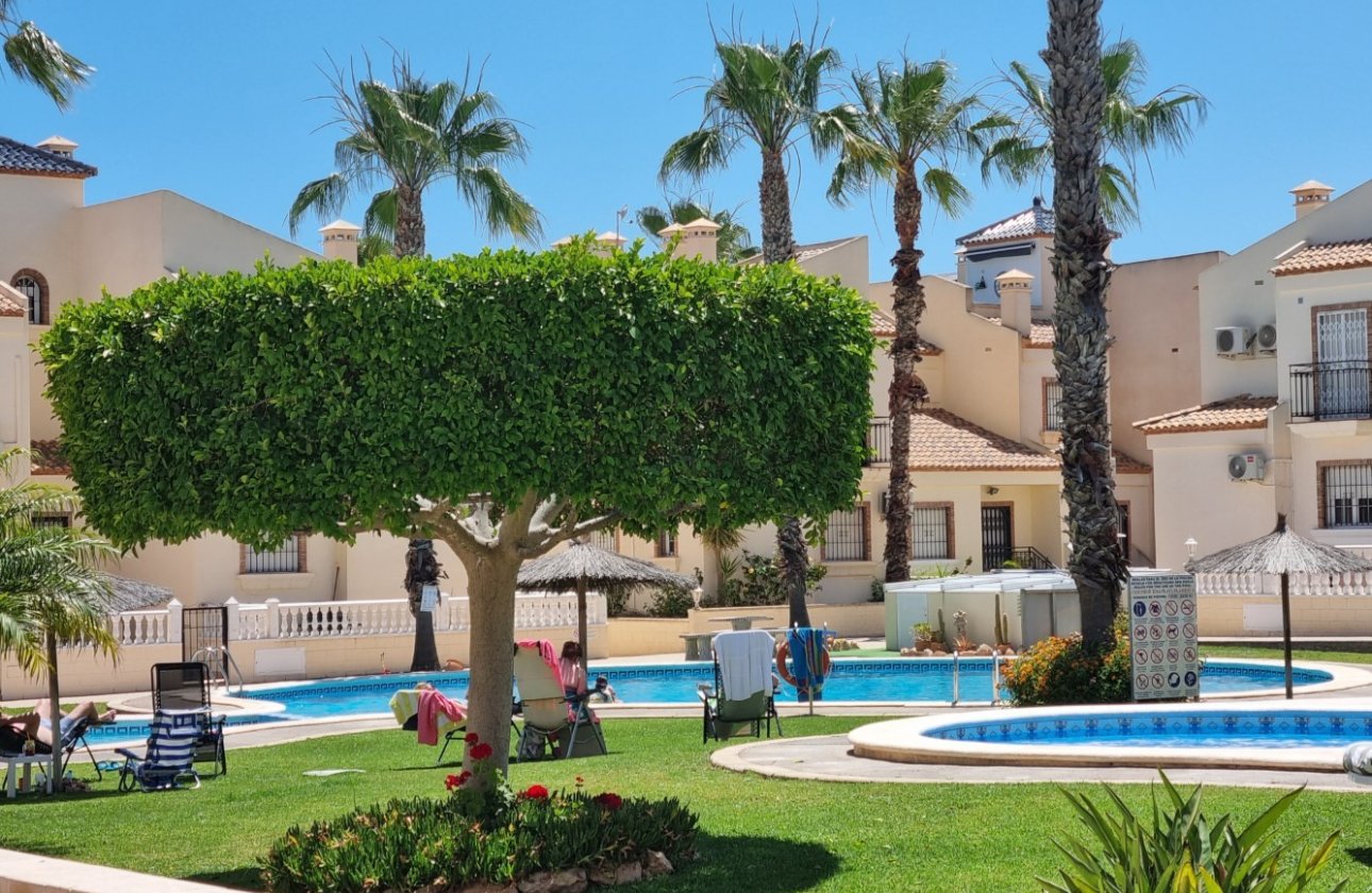 Winter rental - Apartment / flat -
Orihuela Costa - Playa Flamenca
