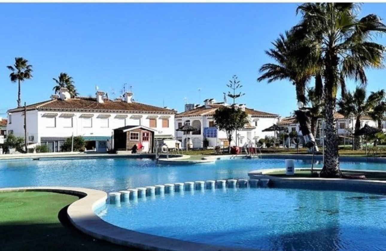 Winter rental - Bungalow -
Los Balcones - Lago Jardin