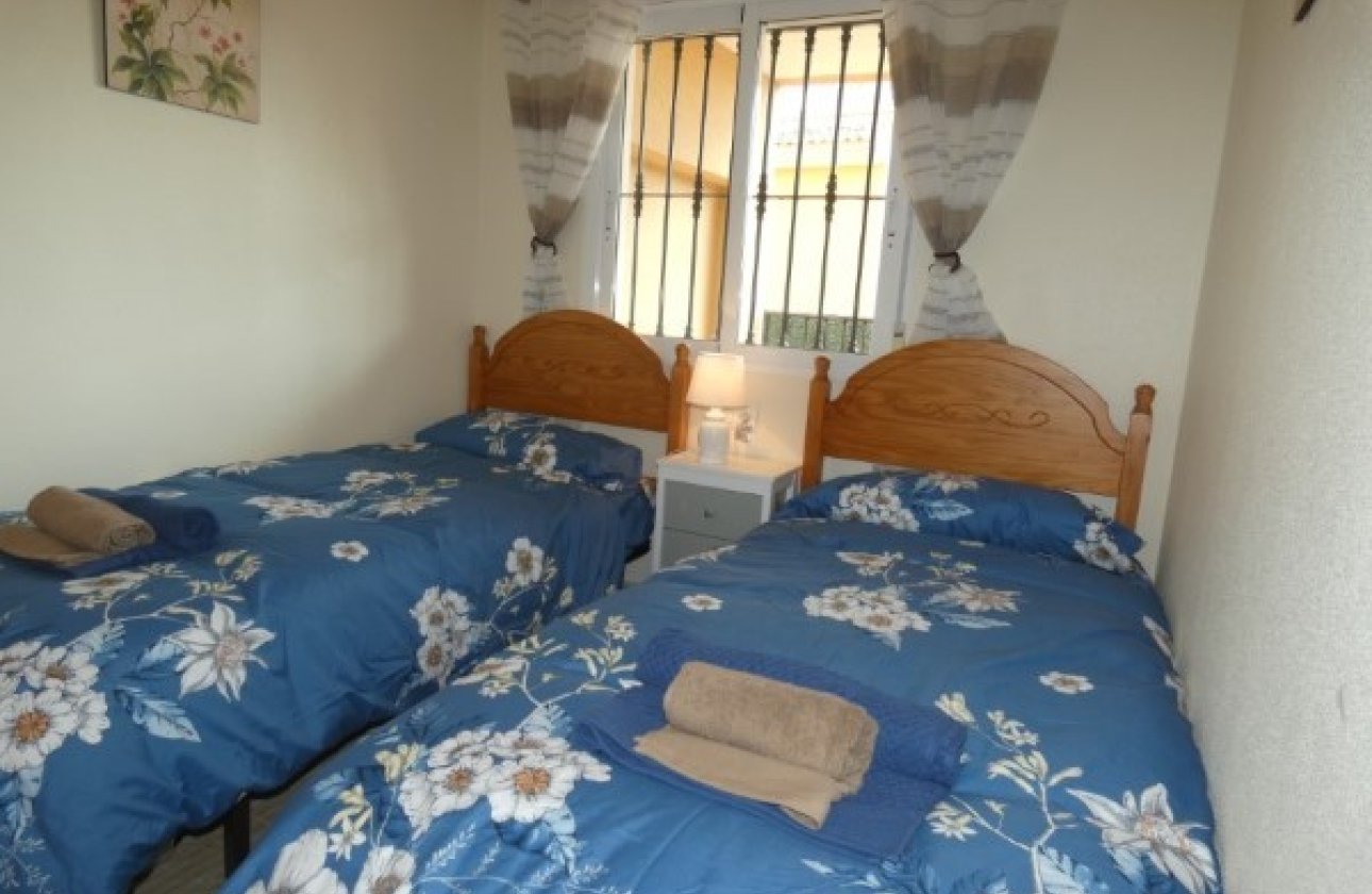 Winter rental - Bungalow -
Orihuela Costa - Villamartín