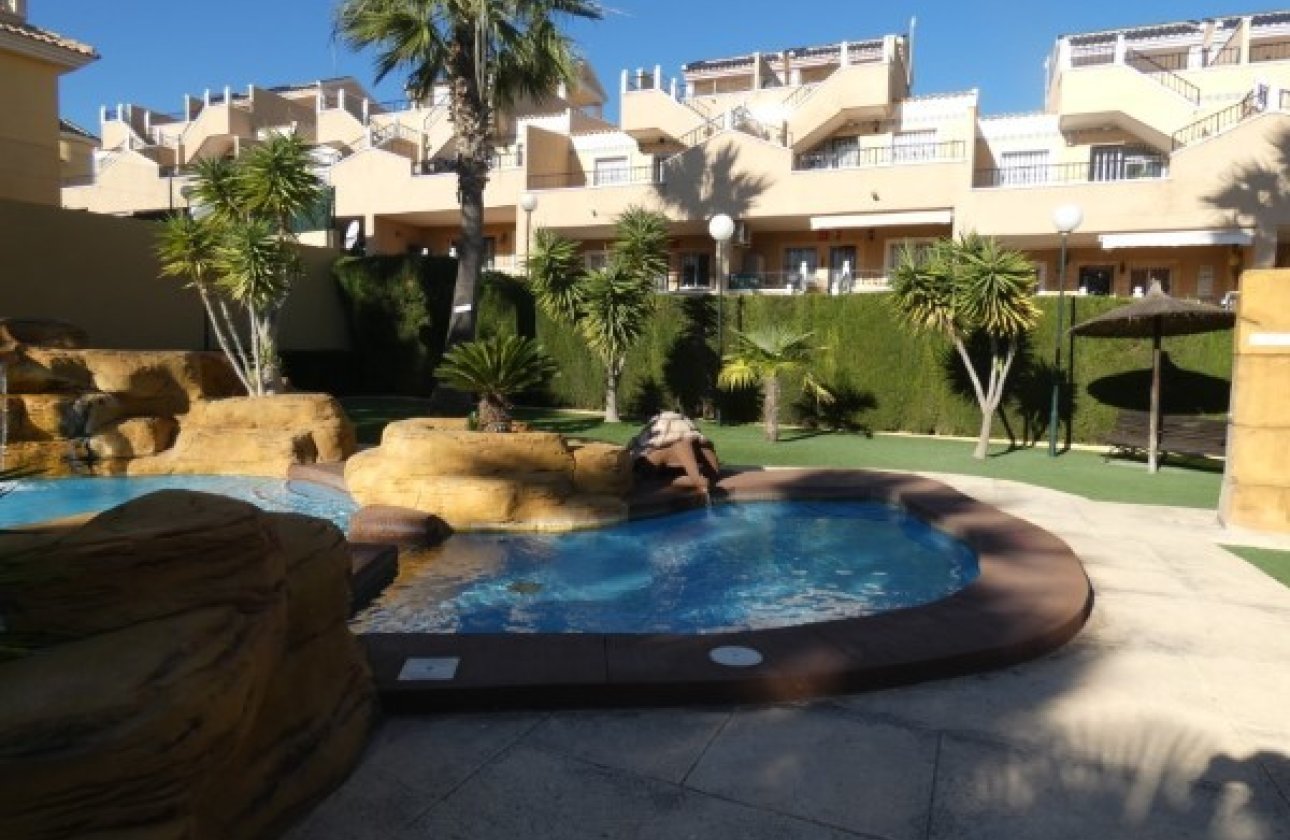 Winter rental - Bungalow -
Orihuela Costa - Villamartín