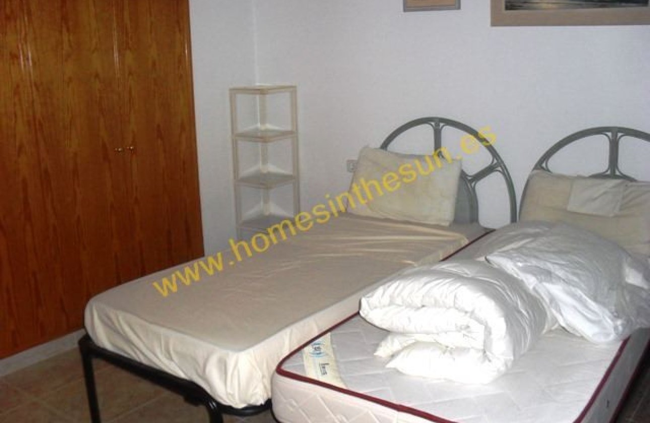 Winter rental - Villa -
Orihuela Costa - Playa Flamenca