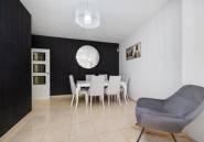 Resale - Apartment / flat -
Torrevieja - Centro - Muelle Pesquero
