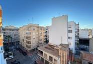 Resale - Apartment / flat -
Torrevieja - Torrevieja Centro