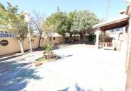 Resale - Commercial property -
Orihuela - La Zenia