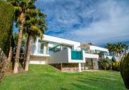 Resale - Villa -
Orihuela Costa