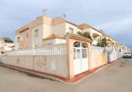 Resale - semi-detached house -
Torrevieja - El limonar