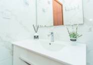 Használt ingatlanok - Flat -
Torrevieja - Playa del Cura