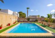 Resale - Villa -
Torrevieja - Torrevieja Centro
