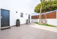 Új építés - detached -
Roldán