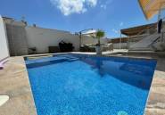 Használt ingatlanok - Villa -
Orihuela - Orihuela Costa