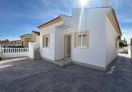 Használt ingatlanok - Villa -
Algorfa