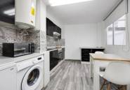 Resale - Apartment / flat -
Torrevieja - Torrevieja Centro