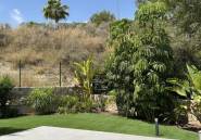 Resale - Villa -
Orihuela - Las Colinas Golf