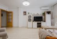 Resale - Apartamento -
Torrevieja - Playa del Acequión