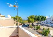 Használt ingatlanok - Villa -
Orihuela - Villamartin