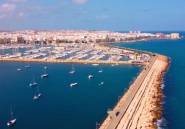 Resale - Apartment / flat -
Torrevieja - Torrevieja Centro