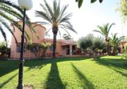 Resale - Villa -
Torrevieja - El chaparral