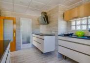 Resale - Villa -
La Nucía - La Nucia Centro