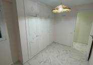 Resale - Apartment / flat -
Torrevieja - Torrevieja Centro